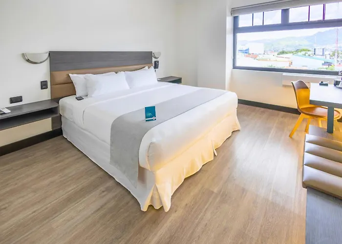 Parque Del Lago Boutique Hotel